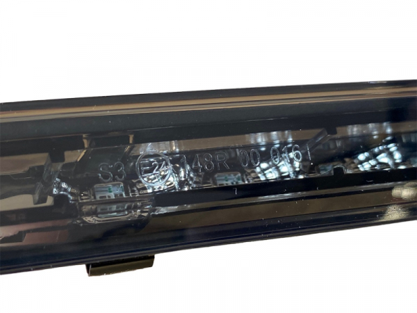 LED Bremsleuchte für VW Caddy SA ab 2015 schwarz smoke
