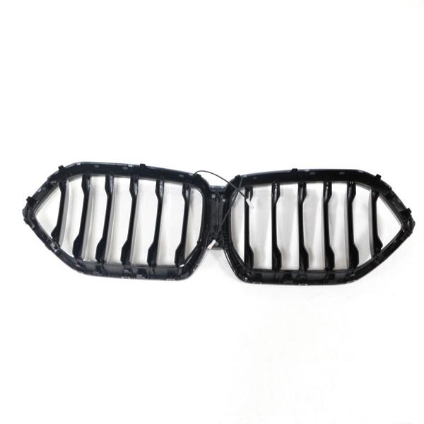 LED-Grill mit einer Lamelle in Schwarz glänzend passend für BMW X6 Serie G06 LCI 2023 +