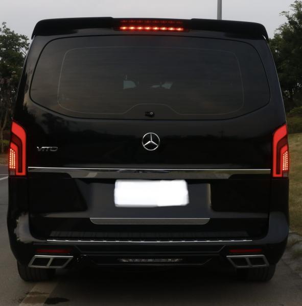 Upgrade Sport Optik Bodykit (Heckstoßstange + Frontstoßstange + Auspuffblenden + Frontgrill) für Mercedes Benz V-Klasse/Vito W447 14-21