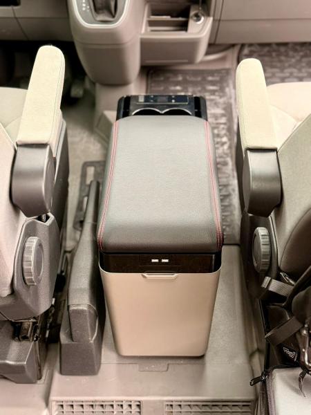 Upgrade+ "Freeze" Staufach Mittelkonsole Ablage passend für Opel Zafira Life / Lounge 21+ mit Kühlfunktion, USB und Getränkehaltern + App Steuerung