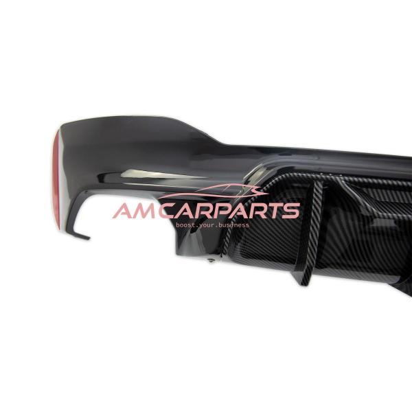 Upgrade Sport Design Heck Diffusor passend für BMW 5er G30, F90 / G31 Vor-Facelift Limousine / Touring 17-20 Carbon-Optik / Hochglanz schwarz