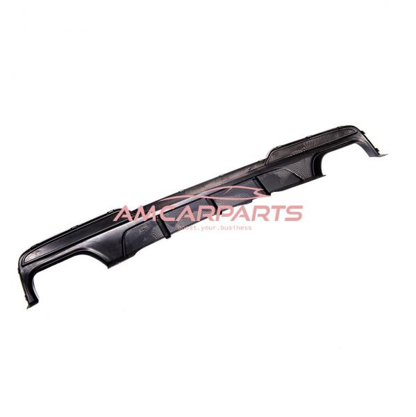 Upgrade Sport Design Heck Diffusor passend für BMW 5er F10 / F11 Limousine / Touring 09-16 Carbon-Optik