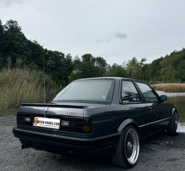 Exklusiv Classic-Sport Design Rückleuchten passend für BMW 3er E30 Facelift Limo, 2-Türer (Coupe), Cabrio, Touring 87-94 schwarz