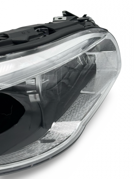 VOLL LED Angel Eyes Scheinwerfer Set für BMW 5er F10/F11 LCI (Facelift) 13-16 schwarz