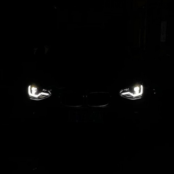VOLL LED Tagfahrlicht Angel Eyes Scheinwerfer für BMW 1er F20/F21 11-15 schwarz mit dyn. Blinker