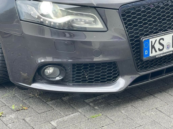 Upgrade Nebelscheinwerfer Gitter für Audi A4 B8 (8K) 08-11 Hochglanz schwarz