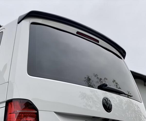 Upgrade Design Original VW Logo / Emblem Hinten für Volkswagen T5 10-15 / T6 15-19 und T6.1 ab 2019 Hochglanz schwarz