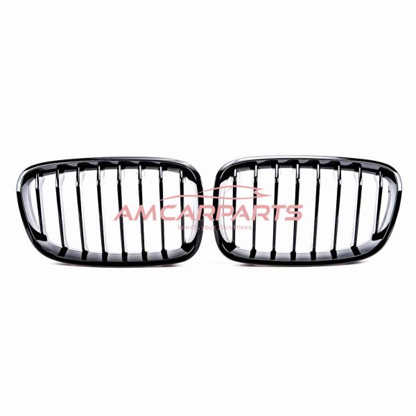 Upgrade Design Kühlergrill / Sportgrill passend für BMW 1er F20 / F21 Vor-Facelift 11-15 Hochglanz schwarz
