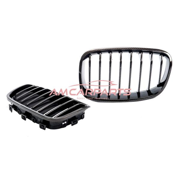 Upgrade Design Kühlergrill / Sportgrill passend für BMW 1er F20 / F21 Vor-Facelift 11-15 Carbon-Optik