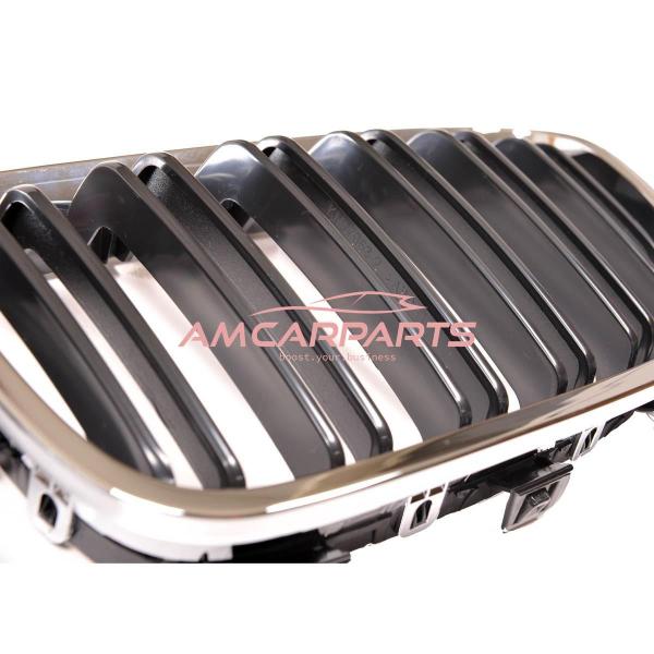 Upgrade Design Kühlergrill / Sportgrill passend für BMW 1er F20 / F21 Vor-Facelift 11-15 Hochglanz schwarz / chrom