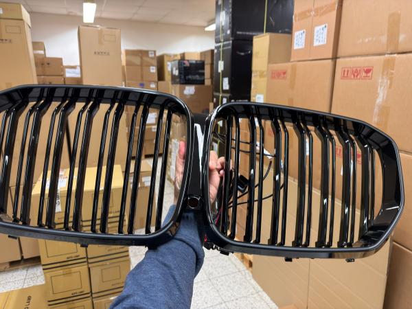 B-Ware  LumiFire Upgrade LED-Doppellamellen-Kühlergrill in Schwarz glänzend passend für BMW X5-Serie G05 ab 2019