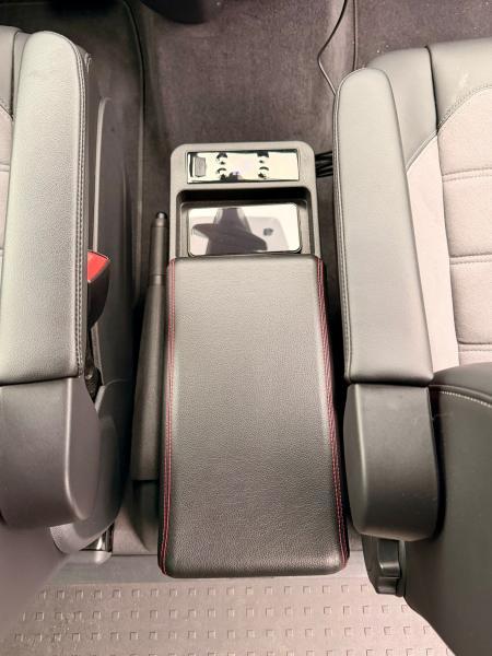 Upgrade+ "Freeze" Staufach Mittelkonsole Ablage für VW T5 Facelift 10-20 mit Kühlfunktion, USB und Induktions-Ladung + App Steuerung