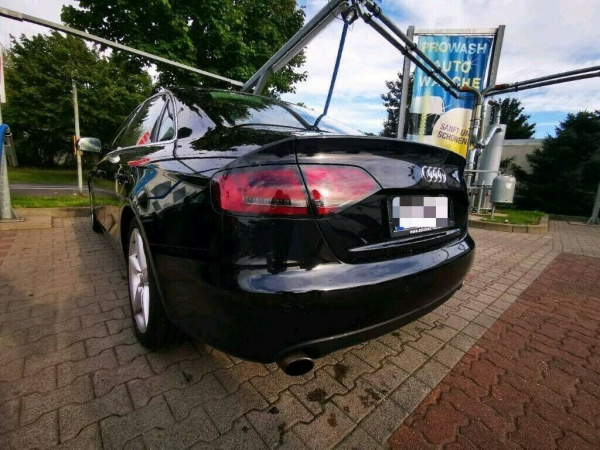 LED Lightbar Design Rückleuchten für Audi A4 B8 (8K) Limousine 08-11 rot/rauch