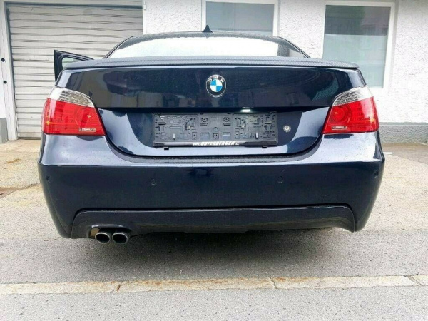 LED Upgrade Design Rückleuchten für BMW 5er E60 Limousine 03-07 rot/klar mit LED Blinker