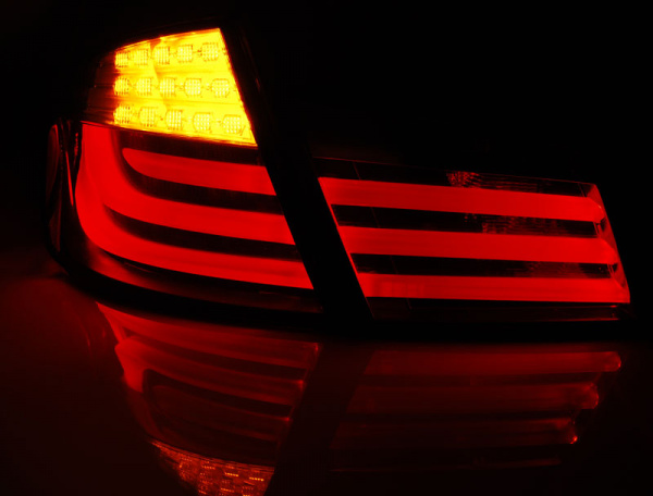 LED Lightbar Design Rückleuchten für BMW 5er F10 10-13 schwarz/grau