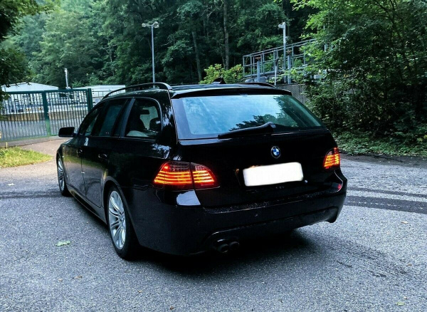 LED Upgrade Design Rückleuchten für BMW 5er E61 Touring 03-07 rot/rauch LCI Design