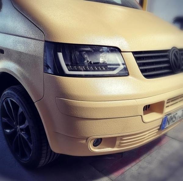 Upgrade LED Tagfahrlicht Scheinwerfer VW T5 03-09 dynamisch schwarz