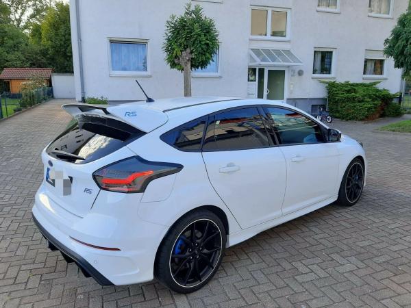 Voll LED Lightbar Design Rückleuchten für Ford Focus MK3 15-18 rauch mit dynamischem Blinker