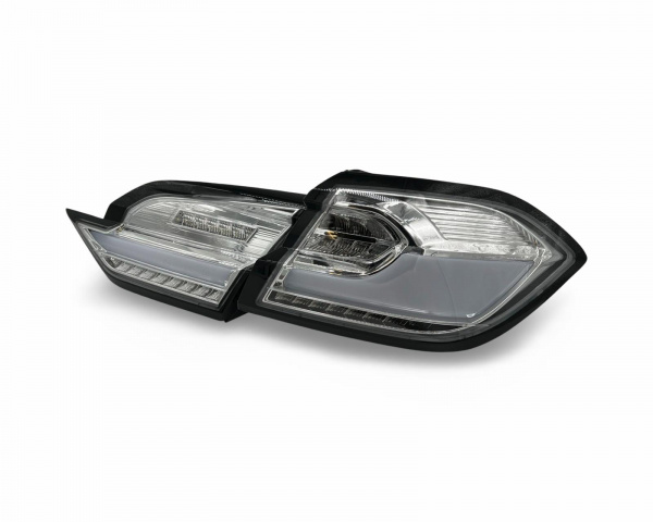 VOLL LED Rückleuchten chrom für FORD FIESTA MK8 Baujahr 2017+