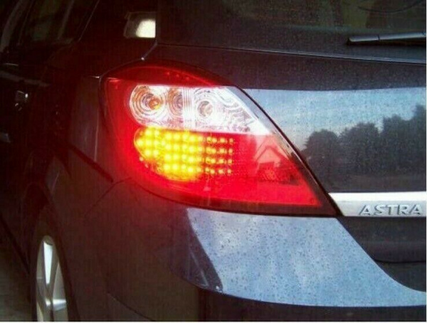 LED Upgrade Design Rückleuchten für Opel Astra H (5-Türer) 04-09 rot/klar