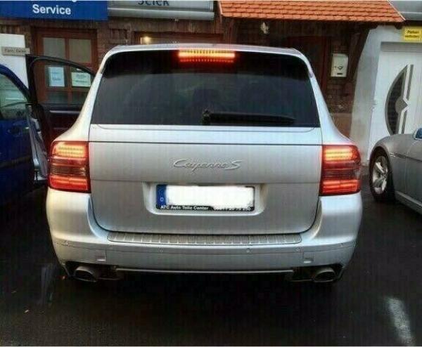 LED Upgrade Design Rückleuchten für Porsche Cayenne 955 / 9PA 02-06 rot/rauch