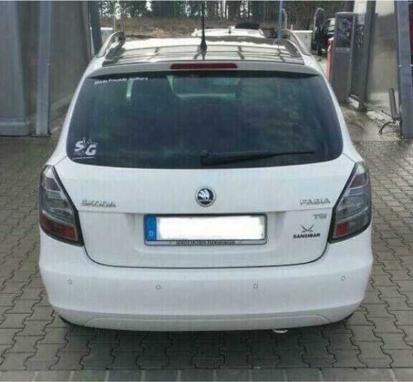 LED Lightbar Design Rückleuchten für Skoda Fabia 2 (5J) 3 und 5 Türer / Kombi 07-14 rauch
