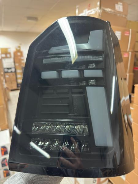 B-Ware - Voll LED Lightbar Design Rückleuchten für VW T6 15-19 schwarz/rauch mit dynamischen Blinker (für Heckklappe)