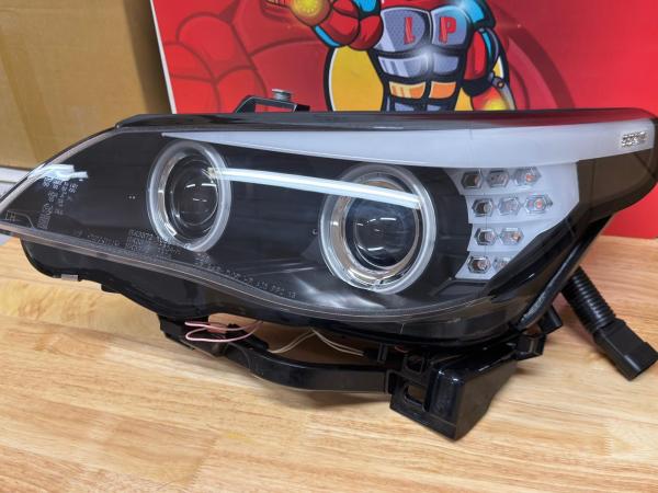 B-Ware  XENON D1S CCFL Angel Eyes Scheinwerfer passend für BMW 5er E60/E61 05-07 schwarz