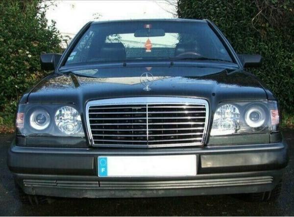 Upgrade Klarglas Scheinwerfer für Mercedes Benz E-Klasse W124 85-93 schwarz