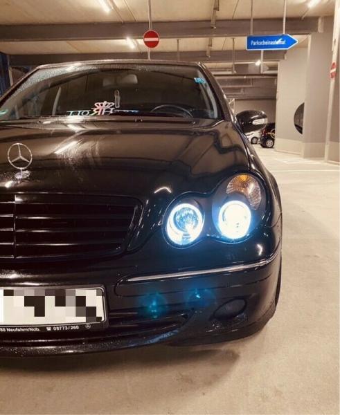 LED Angel Eyes Scheinwerfer für Mercedes Benz C-Klasse W203 00-04