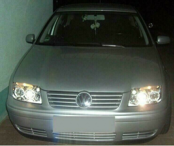 LED Angel Eyes Scheinwerfer für VW Bora 98-05 chrom