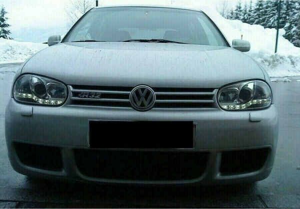 LED Tagfahrlicht Design Scheinwerfer für VW Golf 4 97-03 chrom