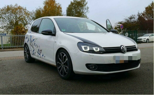 LED Tagfahrlicht Upgrade Scheinwerfer für VW Golf 6 08-12 schwarz