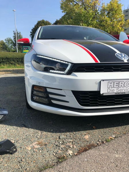 Xenon LED Tagfahrlicht  Scheinwerfer für VW Scirocco III 08-14 schwarz dynamisch