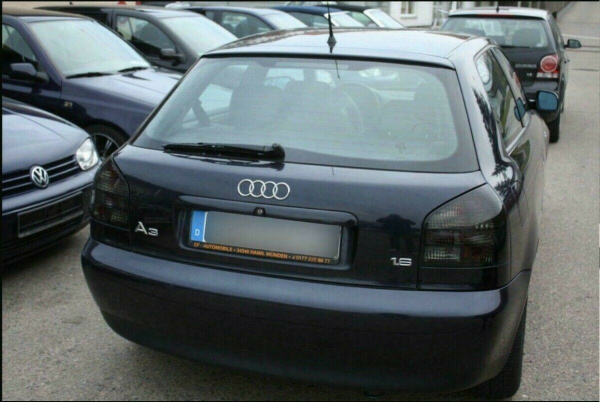 Upgrade Design Rückleuchten für Audi A3 8L 96-00 schwarz/rauch