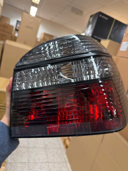 B-Ware  Upgrade Design Rückleuchten für VW Golf 3 (III) 91-97 rot/rauch