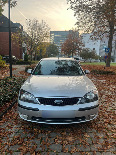 Upgrade Scheinwerfer für Ford Mondeo MK3 00-07 schwarz