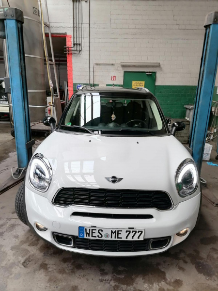 LED Tagfahrlicht Design Scheinwerfer für Mini Countryman R60/R61 10-14 schwarz