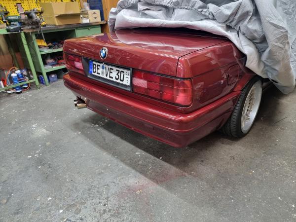 Exklusiv Classic-Sport Design Rückleuchten für BMW 3er E30 Facelift Limo, 2-Türer (Coupe), Cabrio, Touring 87-94 rot
