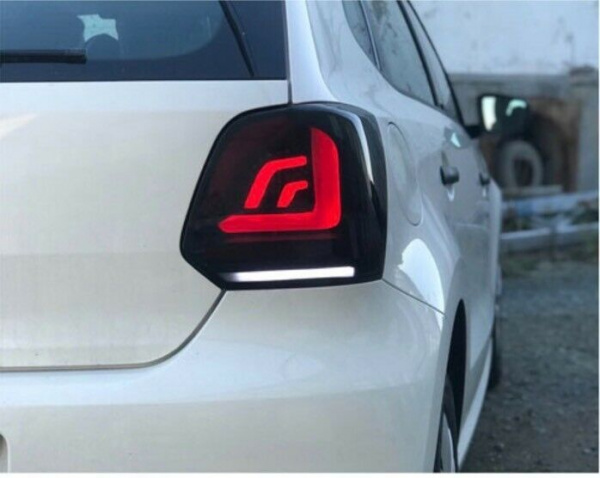 Voll LED Upgrade Design Rückleuchten für VW Polo 6R / 6C 09-18 schwarz/rauch mit dynamischem Blinker