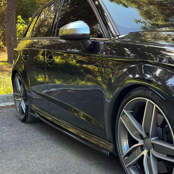 Upgrade Design Seitenschweller Set passend für Audi A3 / S3 8V Facelift 13-19 Hochglanz schwarz