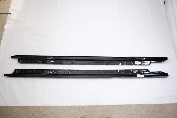 Upgrade Design Seitenschweller Set passend für Audi A3 8V Facelift 16-20 Hochglanz schwarz