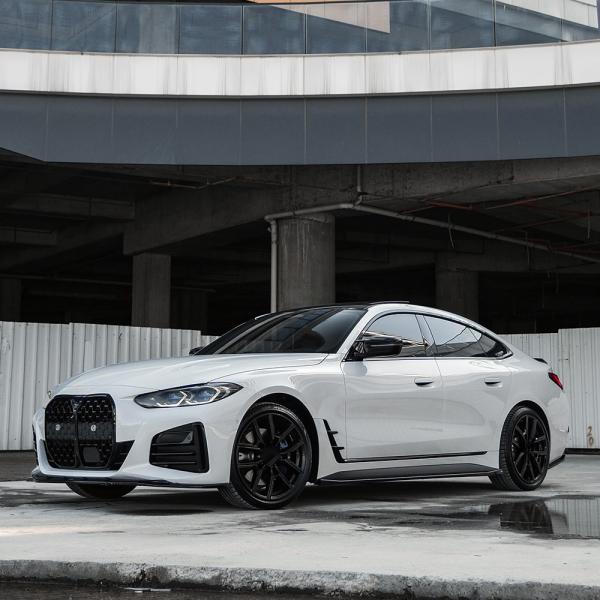 Upgrade Sport Design Seitenschweller Set passend für BMW 4er G26 20+ Hochglanz schwarz