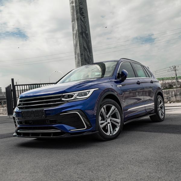 Upgrade Sport Design Seitenschweller Set passend für VW Tiguan MK2 Facelift 20+ Hochglanz schwarz