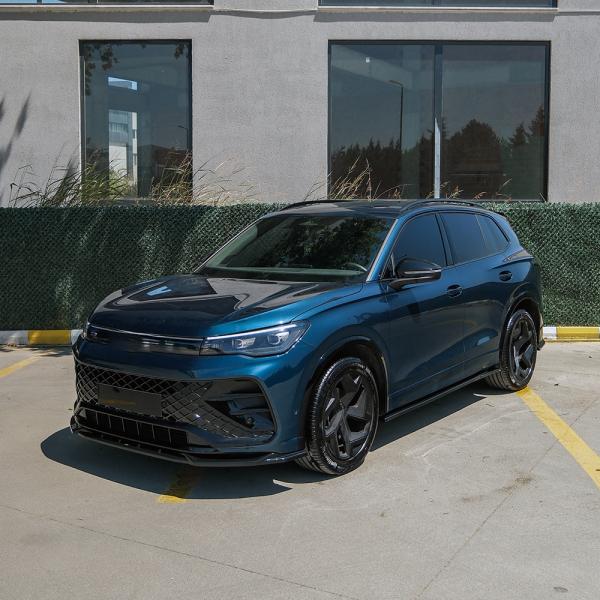 Upgrade Sport Design Seitenschweller Set passend für VW Tiguan MK3 24+ Hochglanz schwarz