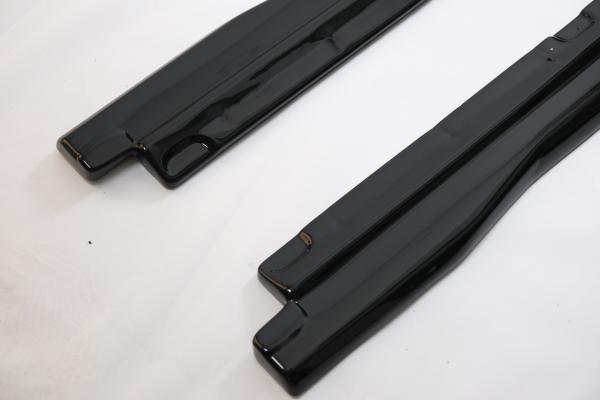 Upgrade Sport Design Seitenschweller Set passend für VW Tayron MK1 25+ Hochglanz schwarz