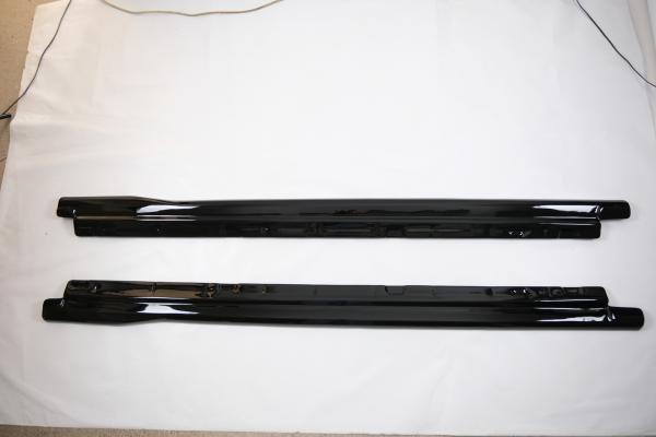 Upgrade Sport Design Seitenschweller Set passend für VW Tayron MK1 25+ Hochglanz schwarz
