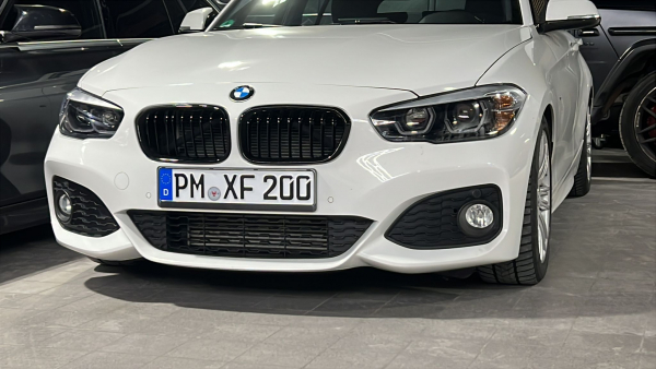 VOLL LED Tagfahrlicht Angel Eyes Scheinwerfer für BMW 1er F20/F21 LCI (Facelift) 15-19 schwarz