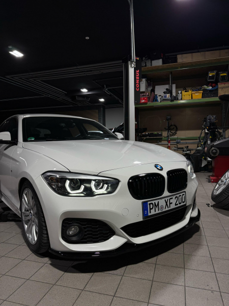 VOLL LED Tagfahrlicht Angel Eyes Scheinwerfer für BMW 1er F20/F21 LCI (Facelift) 15-19 schwarz