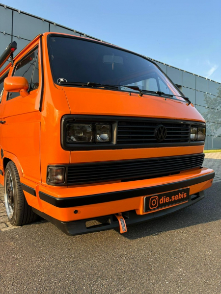Top Angebot Schwarze eckige Multivan Doppelscheinwerfer + Sportgrill schwarz eckig + Südafrika Kühlergrill schwarz matt + Frontblinker smoke VW T3 Bus BJ 1979 - 1992